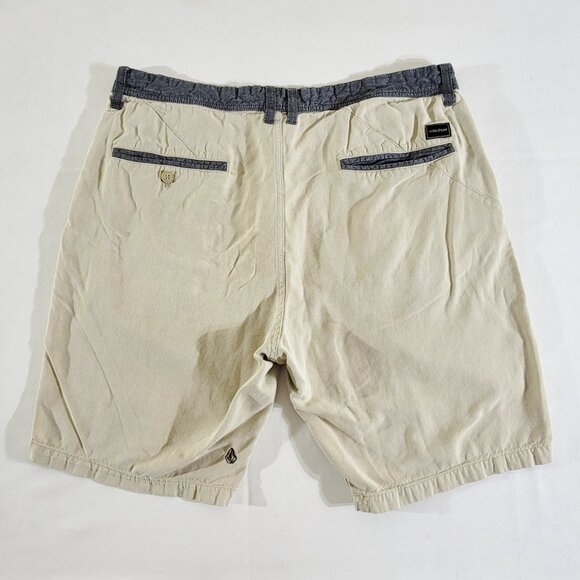 VOLCOM Shorts Mens 36 (Actual 37"x10") Distressed Chino Board Beach Skate Casual - Picture 2 of 7